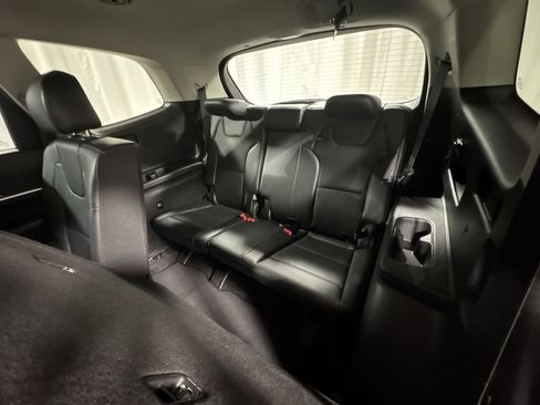 Used 2020 Kia Telluride LX image 30