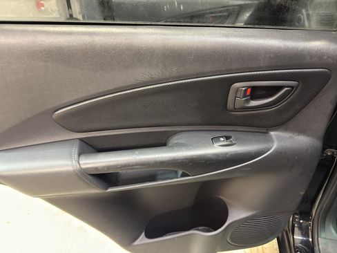 Used 2009 Hyundai Tucson Limited image 26