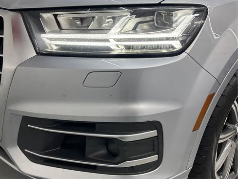 Used 2018 Audi Q7 3.0T Prestige w/ Prestige Package image 34