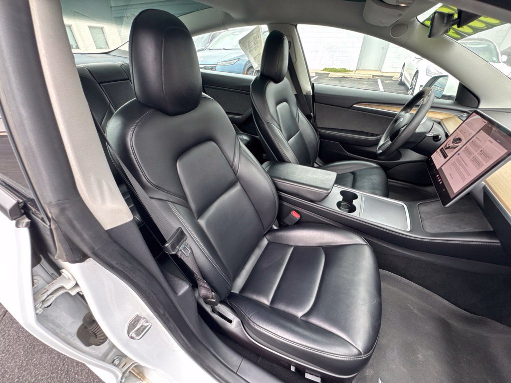 Used 2022 Tesla Model 3 Long Range AWD/4WD image 24