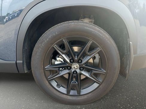 Used 2024 Toyota Grand Highlander Platinum AWD/4WD image 36