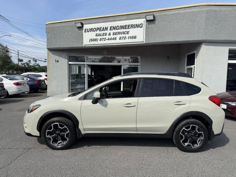 Used 2014 Subaru Crosstrek 2.0i Limited AWD/4WD image 4