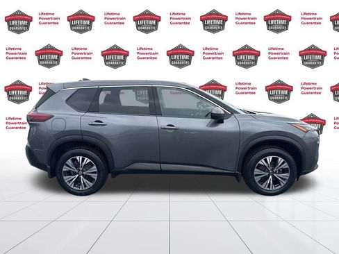 Certified 2021 Nissan Rogue SV image 4