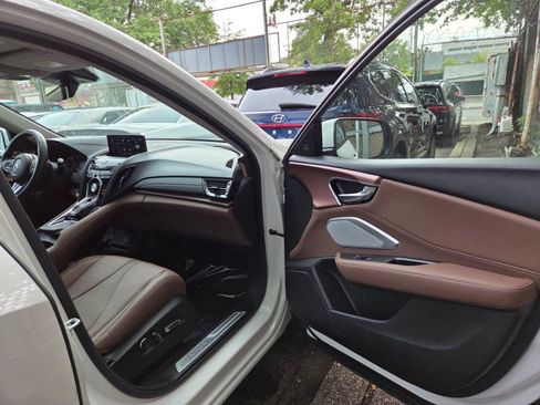 Used 2023 Acura RDX AWD w/ Technology Package image 9