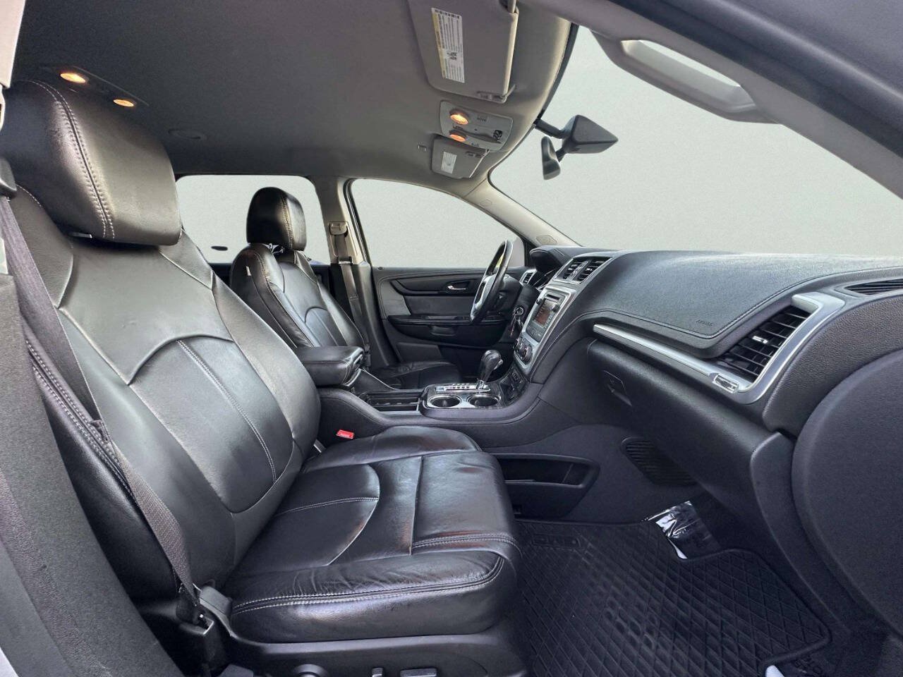 Used 2017 GMC Acadia Limited SLT AWD/4WD image 21