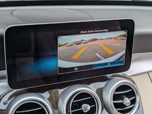 Used 2020 Mercedes-Benz C 300 Sedan image 28