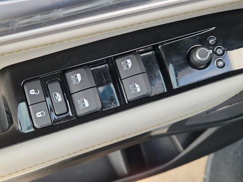 Used 2022 Jeep Wagoneer Series II w/ Convenience Group I RWD image 17