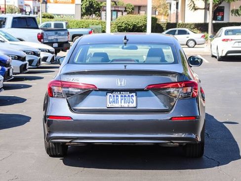 Used 2024 Honda Civic EX image 12