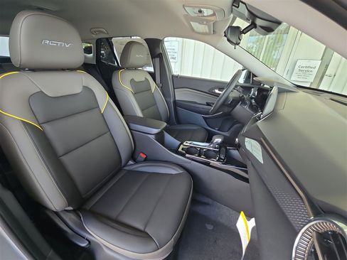 New 2025 Chevrolet Trax ACTIV image 26