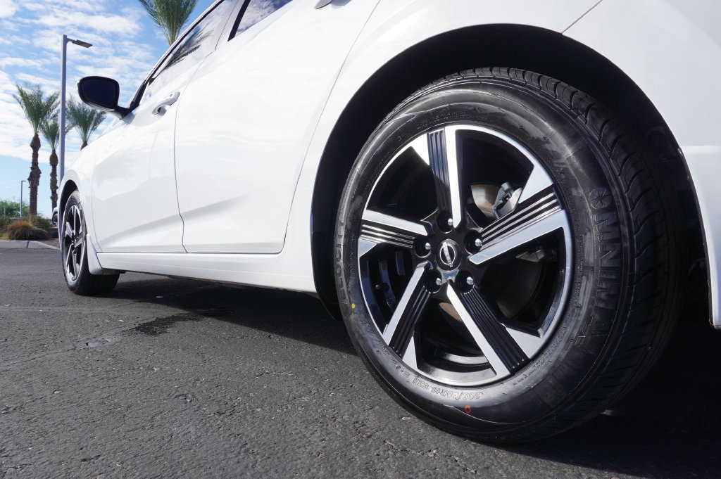 Certified 2024 Nissan Sentra SV w/ All-Weather Package FWD image 6