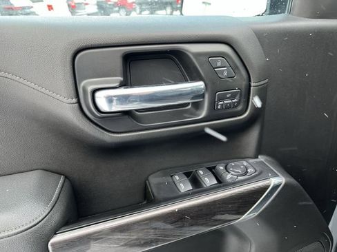 Used 2019 Chevrolet Silverado 1500 LTZ w/ LTZ Plus Package image 17