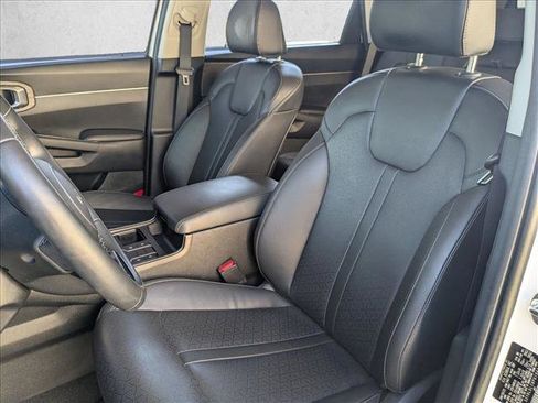 Used 2023 Kia Sorento S AWD/4WD image 16