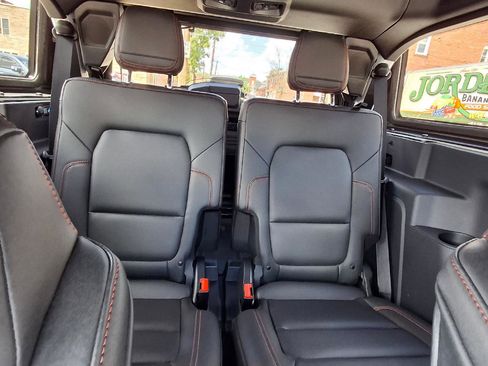 Used 2025 Ford Bronco Stroppe Edition AWD/4WD image 12