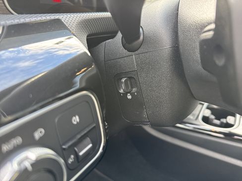 Certified 2020 Mercedes-Benz CLA 250 4MATIC image 16