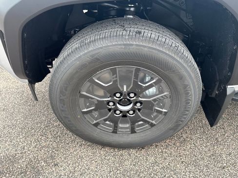 New 2025 Toyota 4Runner SR5 image 14