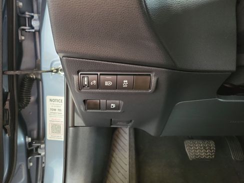 Certified 2024 Toyota Corolla Cross SE image 15