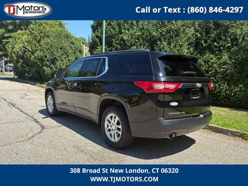 Used 2019 Chevrolet Traverse LT image 7