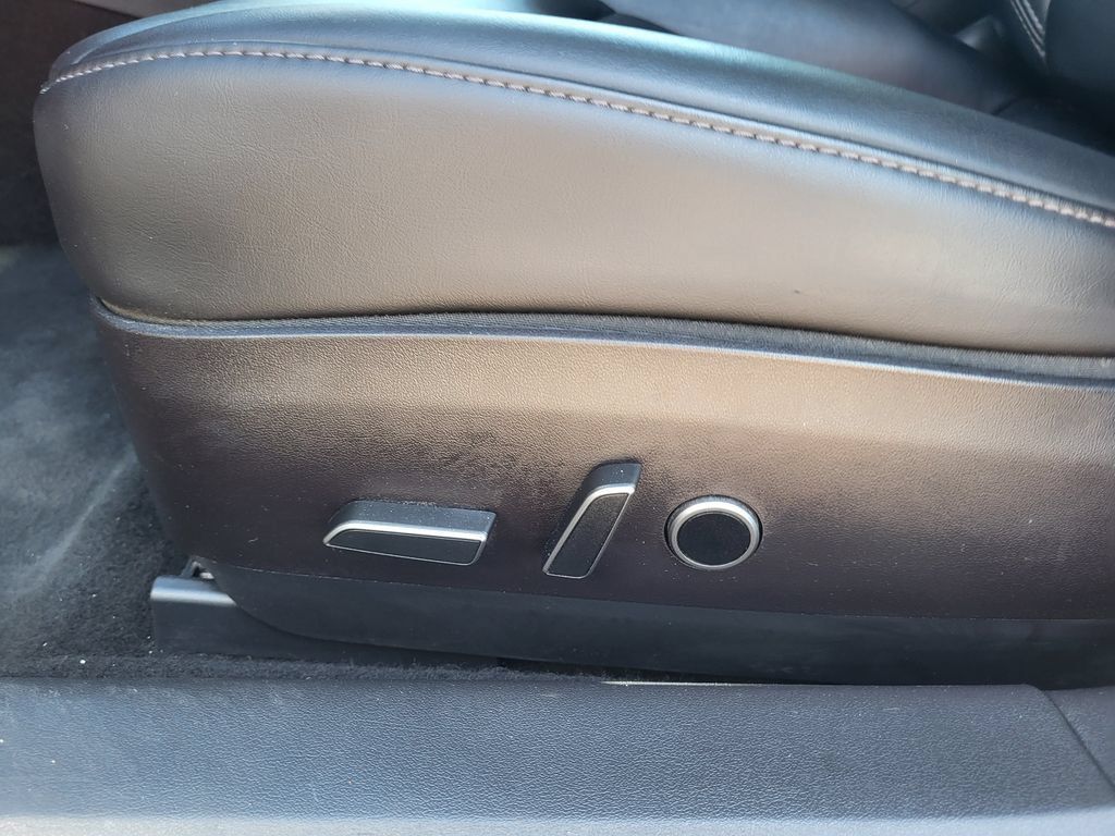 Used 2022 Tesla Model 3 Performance AWD/4WD image 16