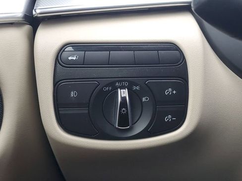 Used 2019 INFINITI QX50 Luxe w/ Cargo Package image 34