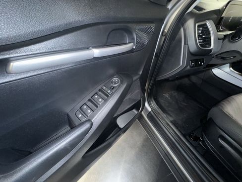 New 2026 Kia Seltos LX image 16