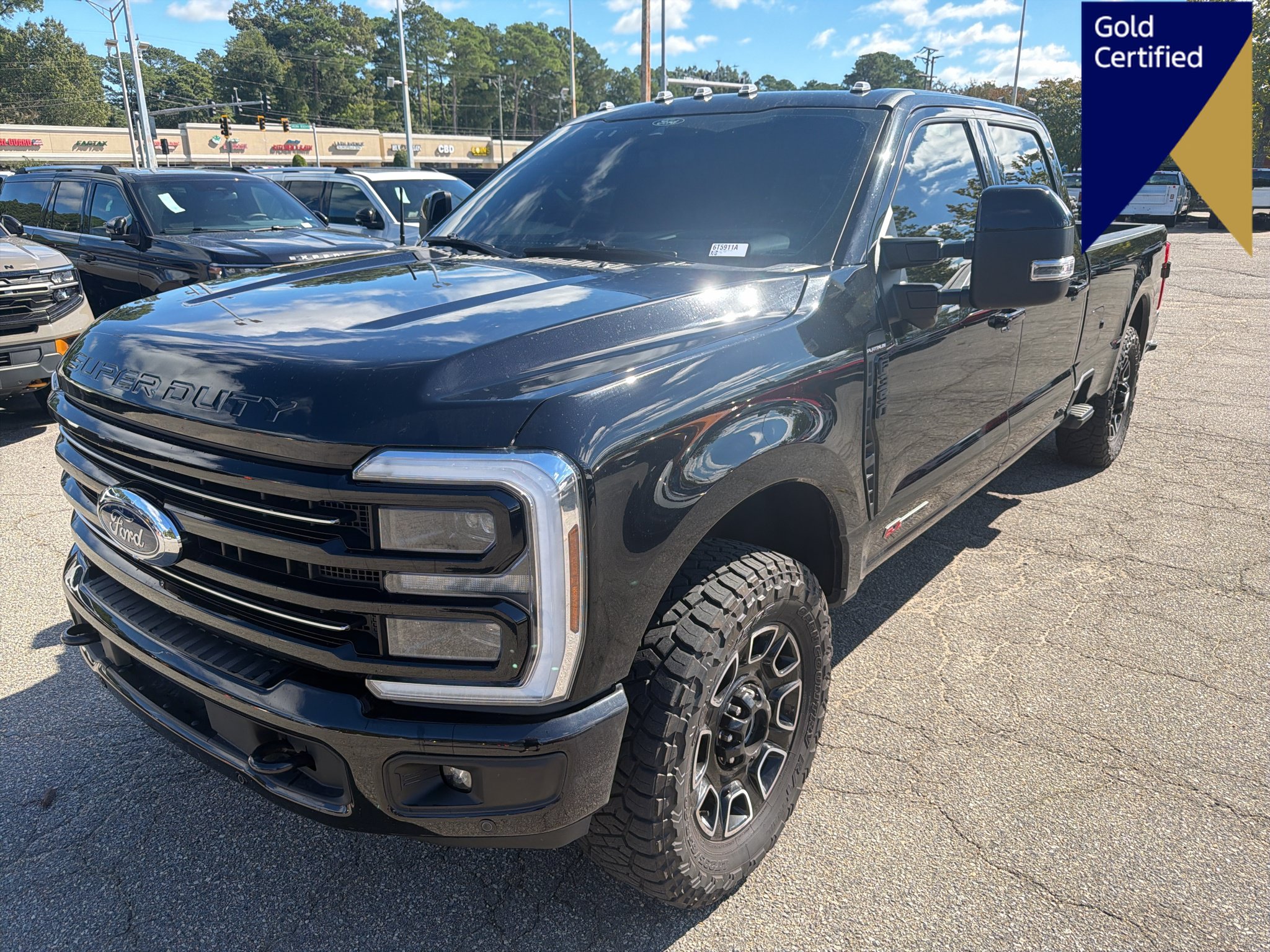 Used 2025 Ford F350 Platinum AWD/4WD image 1