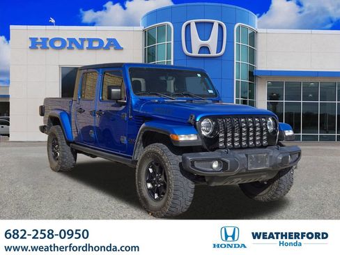 Used 2021 Jeep Gladiator Willys image 1
