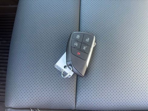 New 2026 Chevrolet Traverse LT w/ LPO, Floor Liner Package image 22