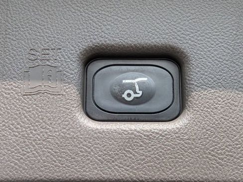 Used 2023 Lincoln Nautilus Reserve w/ Cargo Utility Package image 30