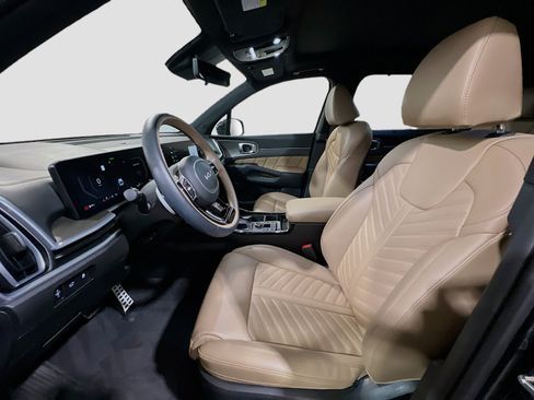 Used 2024 Kia Sorento SX Prestige image 16