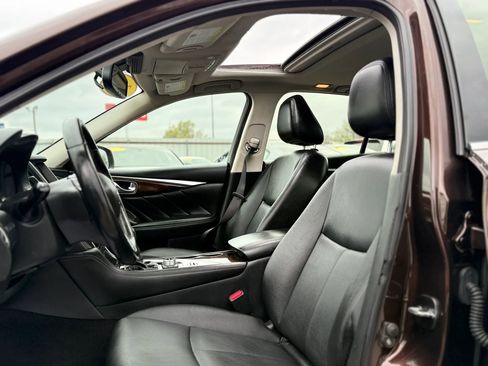 Used 2018 INFINITI Q50 Luxe RWD image 11
