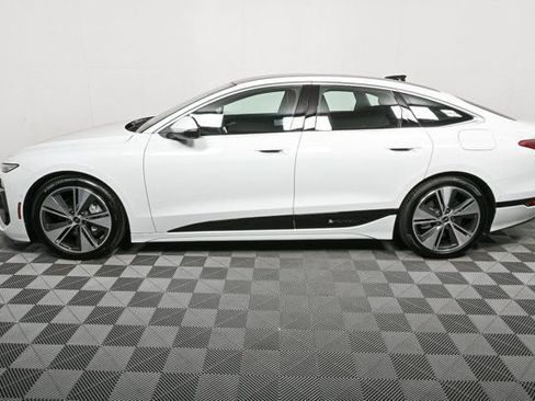 New 2025 Audi A6 e-tron Prestige image 32