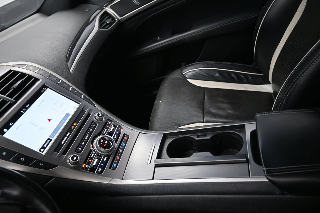 Used 2017 Lincoln MKZ Reserve w/ Drivers Package AWD/4WD image 19