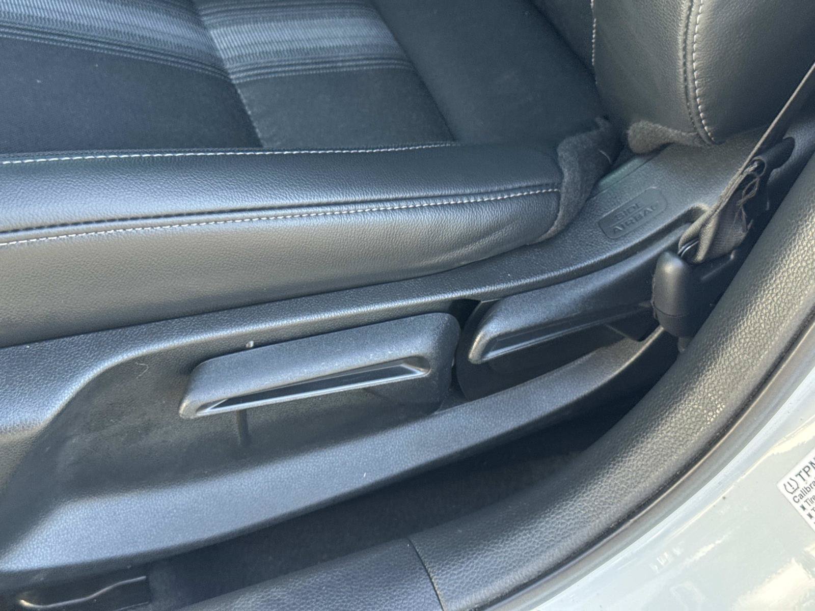 Used 2022 Honda Civic Sport image 23