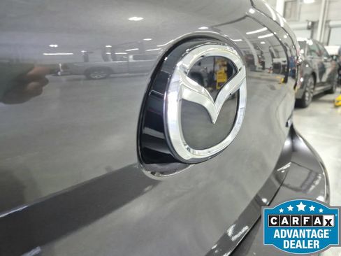 Used 2022 MAZDA MAZDA3 s FWD image 36