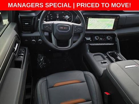 Used 2026 GMC Sierra 3500 AT4 image 18