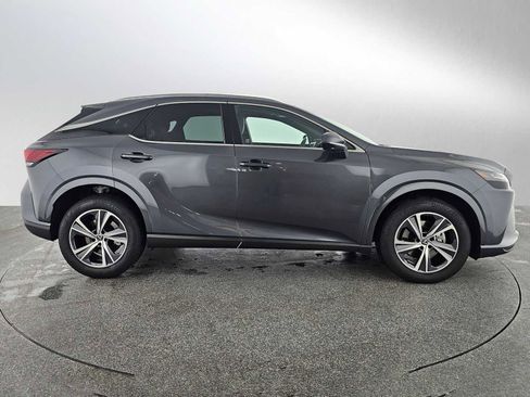 Used 2025 Lexus RX 350 Premium image 2