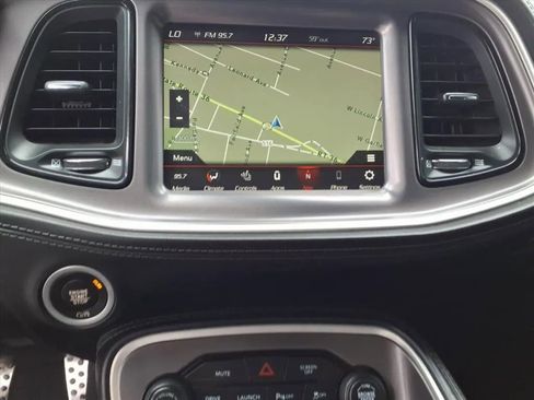 Used 2021 Dodge Challenger R/T Scat Pack w/ Dynamics Package image 24