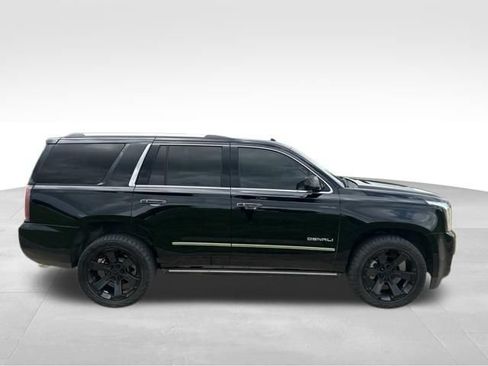 Used 2018 GMC Yukon Denali w/ Denali Ultimate Package AWD/4WD image 2