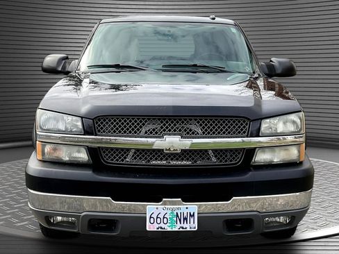 Used 2004 Chevrolet Silverado 2500 LT w/ Skid Plate Package image 2