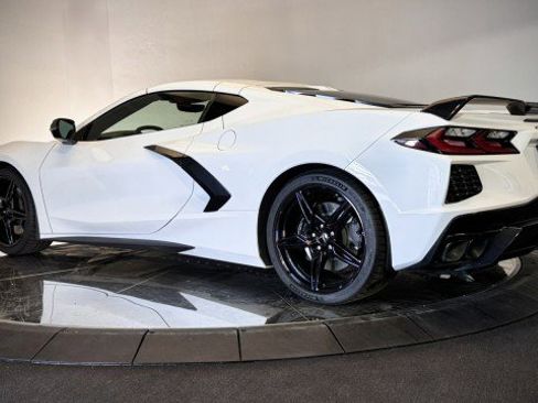 Used 2023 Chevrolet Corvette Stingray Premium Cpe w/ Z51 Performance Package image 25