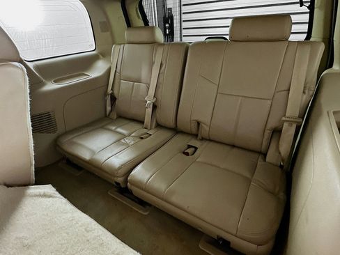 Used 2014 Chevrolet Tahoe LS w/ All-Star Edition RWD image 26