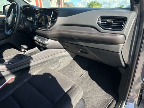 Certified 2025 Dodge Durango GT w/ Blacktop Package image 12