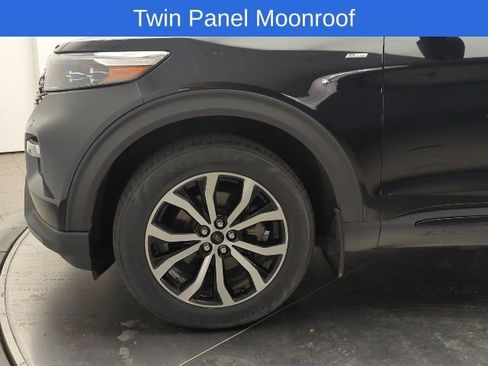 Used 2022 Ford Explorer ST-Line w/ Class IV Trailer Tow Package image 11