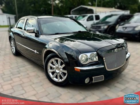 Used 2006 Chrysler 300 C image 3