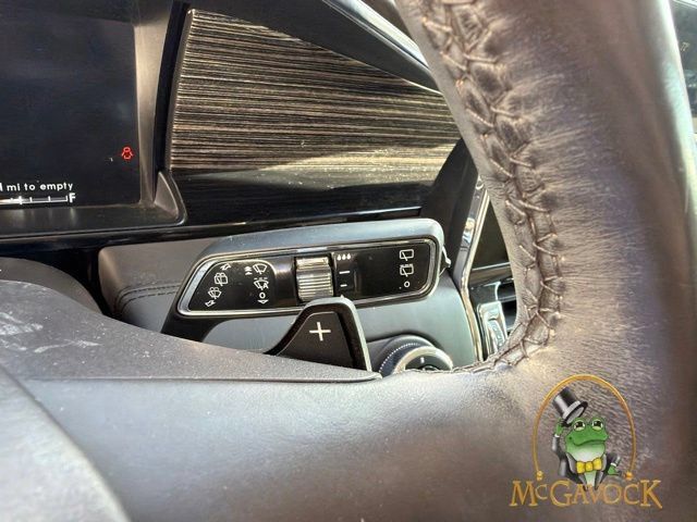 Used 2021 Lincoln Navigator L Black Label w/ Special Edition Package AWD/4WD image 23