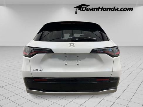 New 2026 Honda HR-V EX-L image 4
