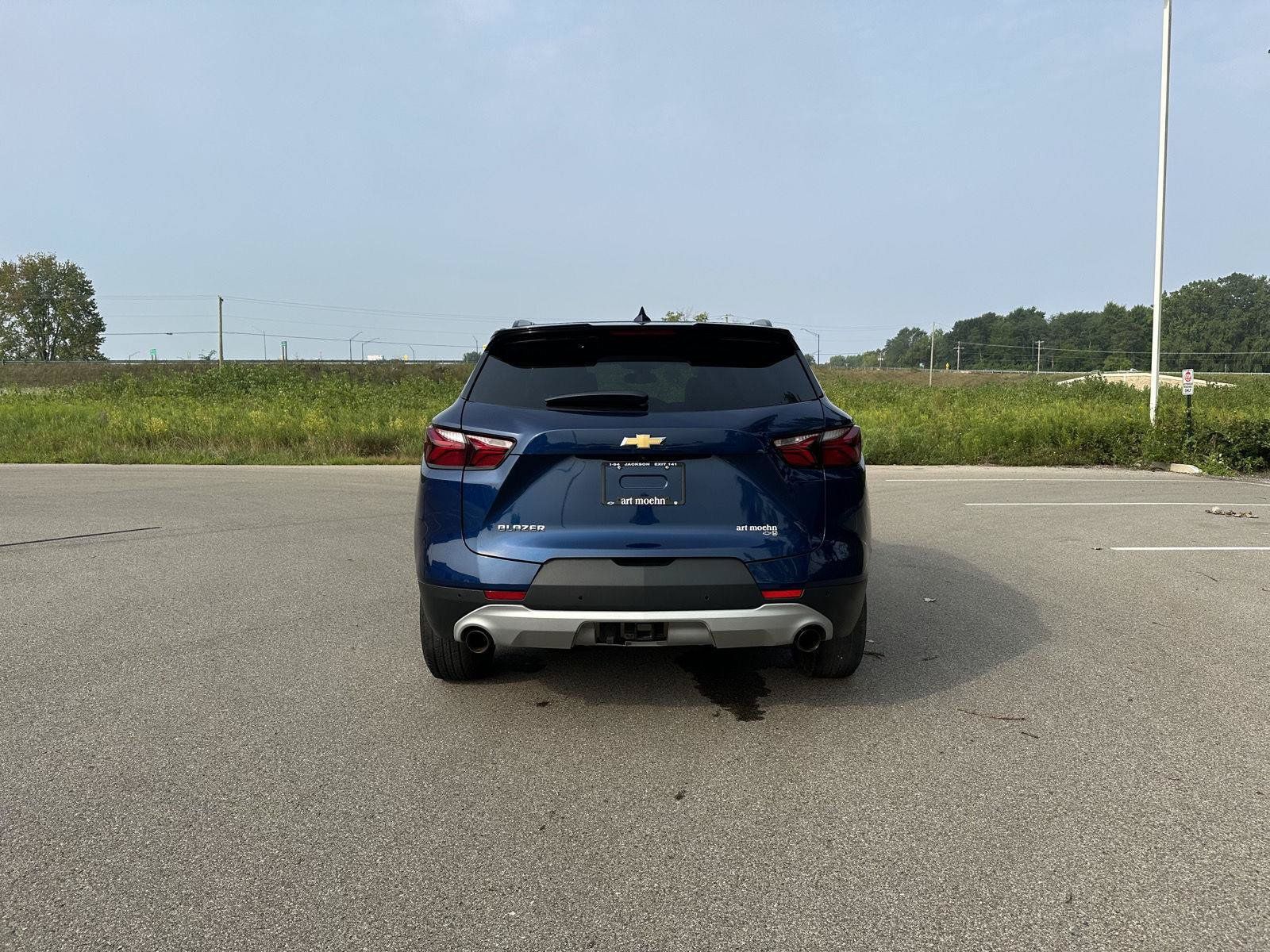 Used 2022 Chevrolet Blazer LT FWD image 4