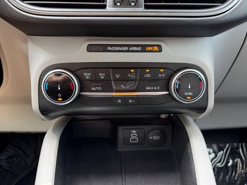 Used 2025 Ford Escape Active FWD image 28
