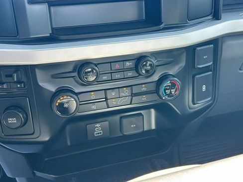 New 2025 Ford F250 XL w/ XL Chrome Package image 16