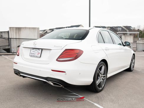 Used 2018 Mercedes-Benz E 300 4MATIC w/ Premium 1 Package image 7